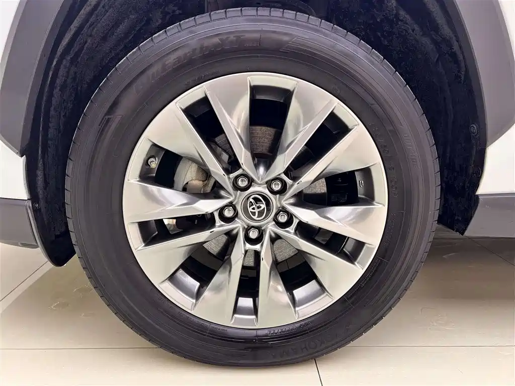 Toyota Wildlander 2022 — фото 20