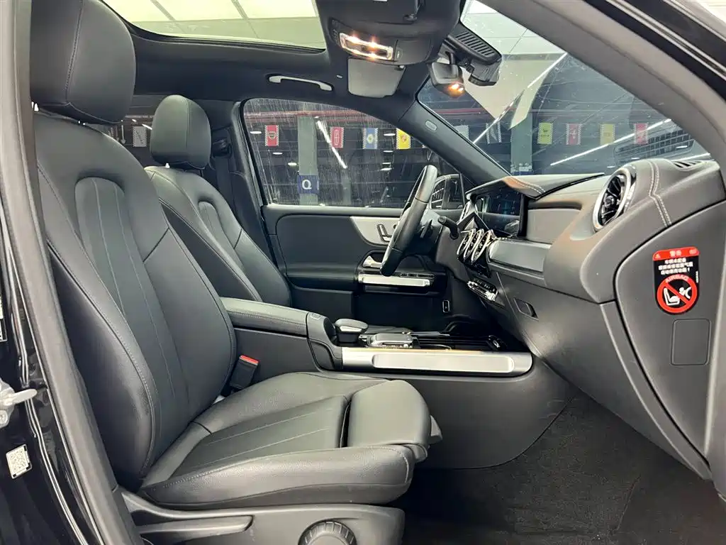 Mercedes-Benz GLB 2021 — фото 19