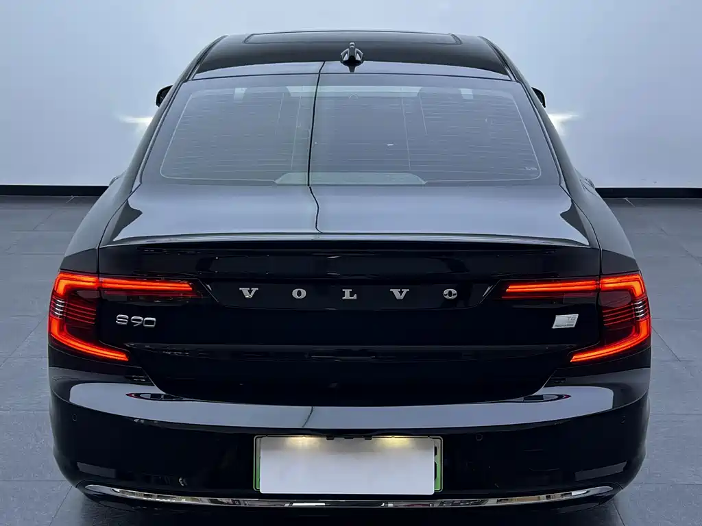 Volvo S90 PHEV 2021 — фото 17