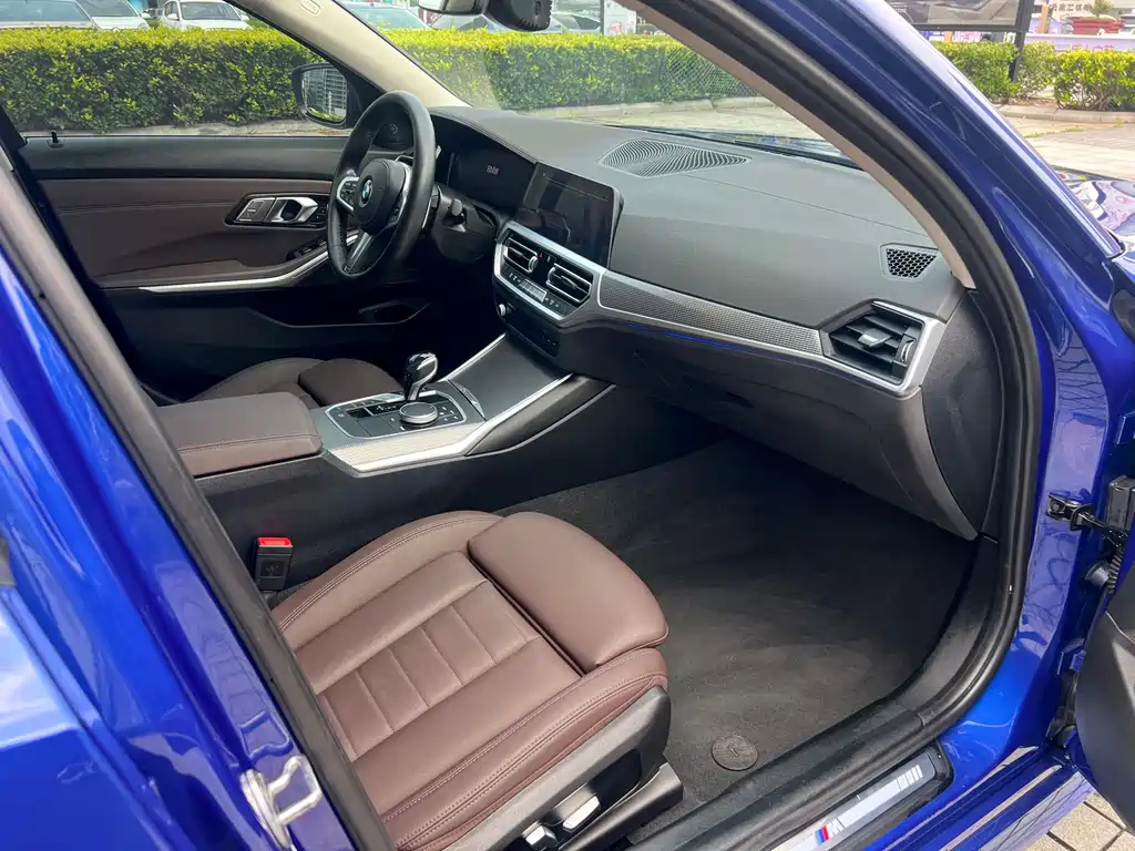 BMW 3 Series 2020 — фото 10