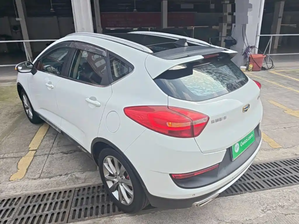 Geely Emgrand GS 2016 — фото 5