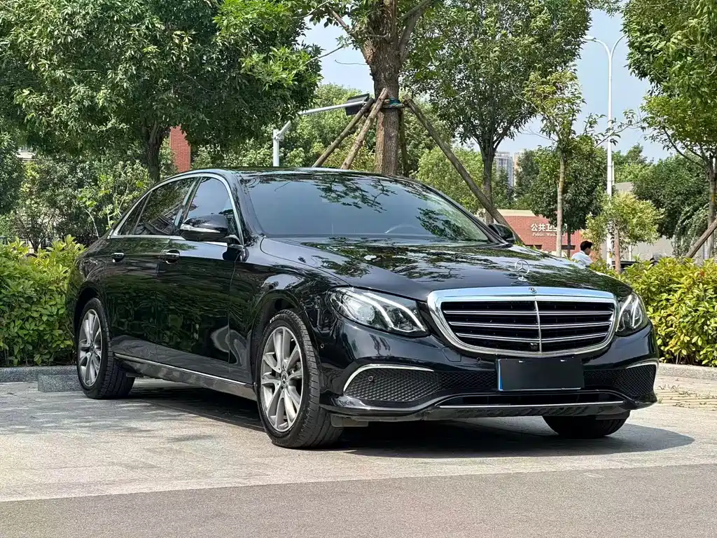 Mercedes-Benz E-Class 2019