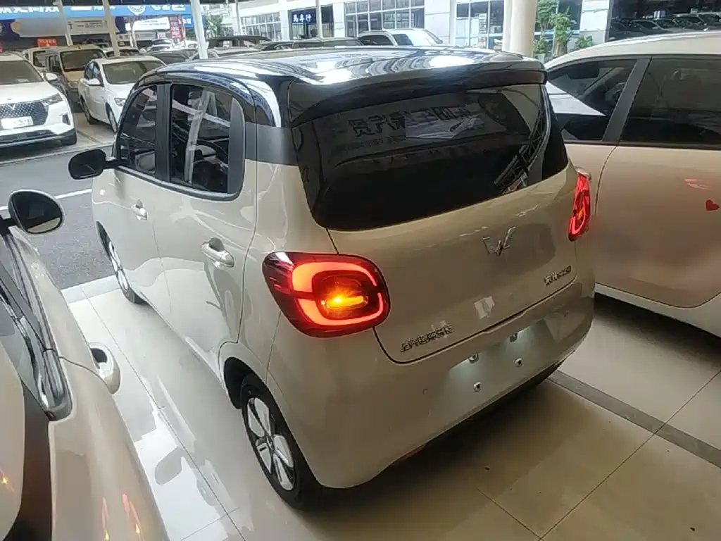 Wuling MINIEV 2025