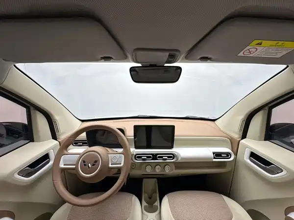 Wuling Hongguang MINIEV 2025