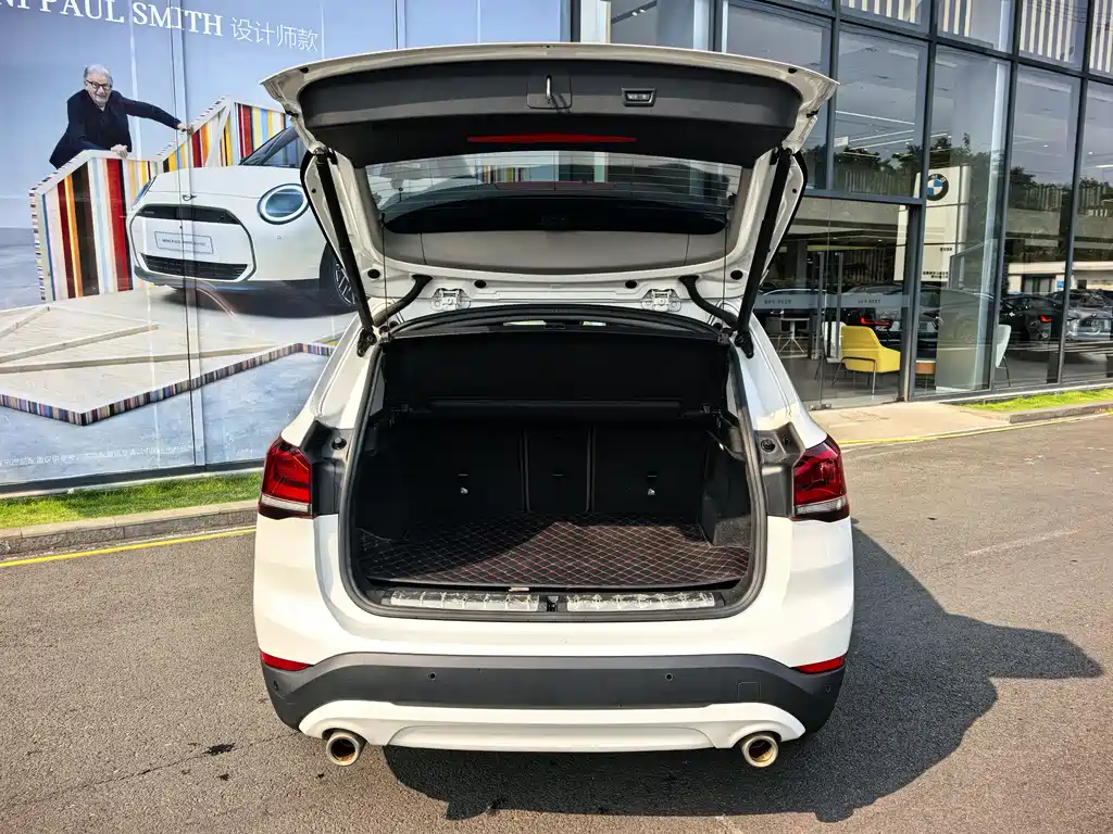 BMW X1 2021 — фото 12