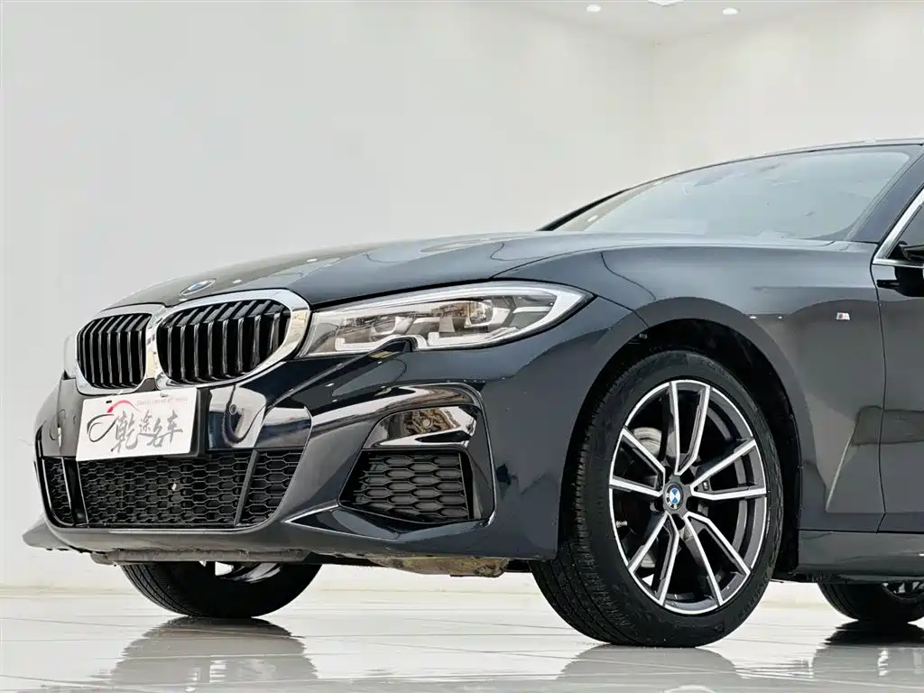 BMW 3 Series 2022 — фото 8