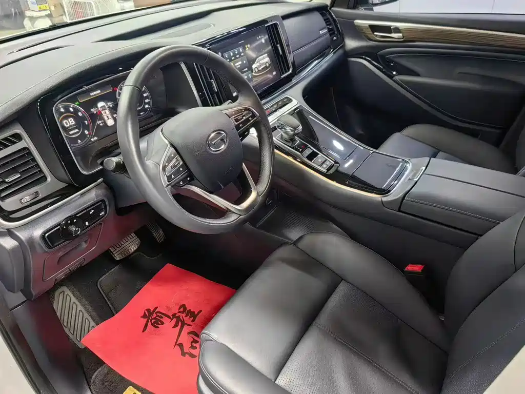 GAC Motor Trumpchi M8 2023 — фото 5