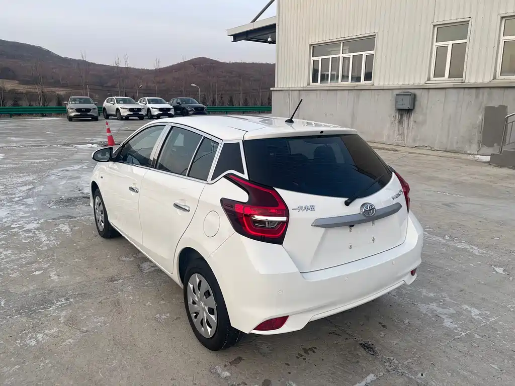 Toyota Vios FS 2022 — фото 5