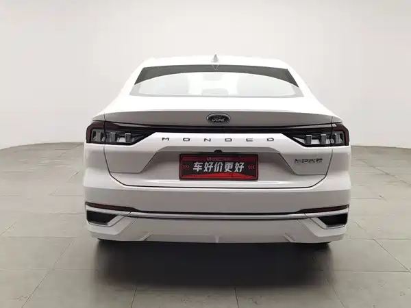 Ford Mondeo 2023