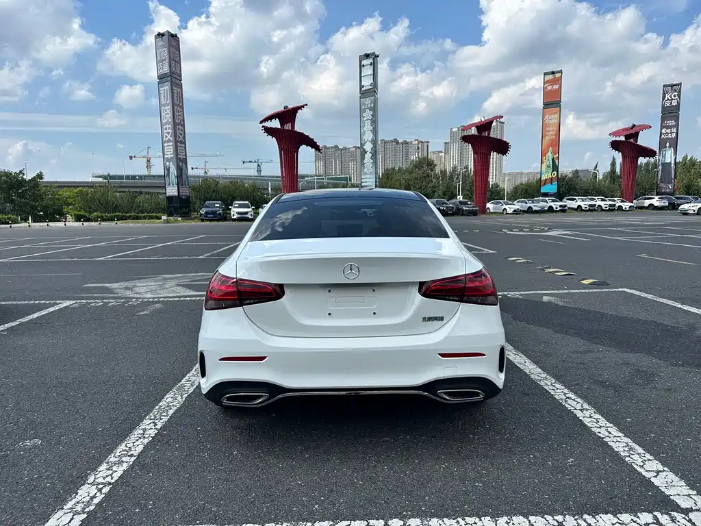 Mercedes-Benz A-Class 2023 — фото 7