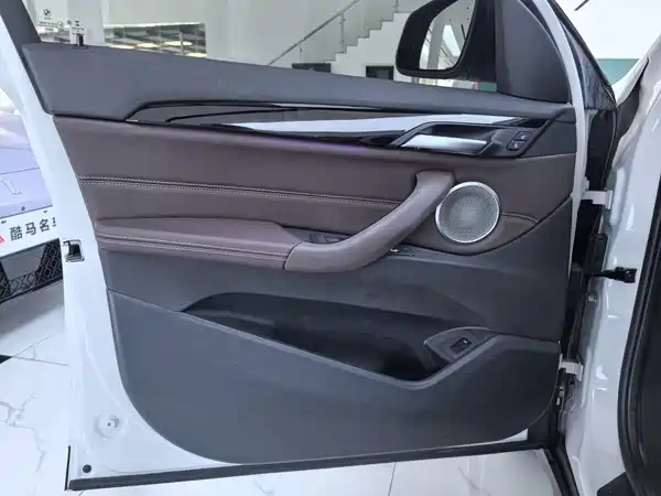 BMW X1 2021