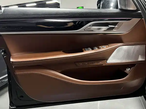 BMW 7 Series 2019