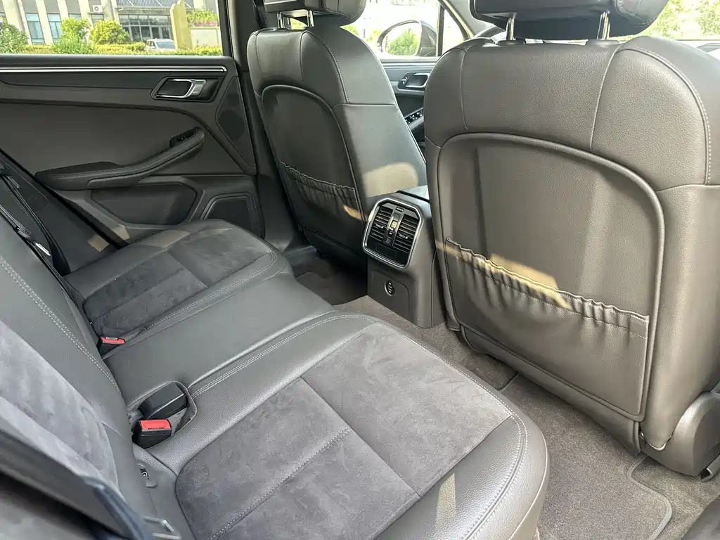 Porsche Macan 2017
