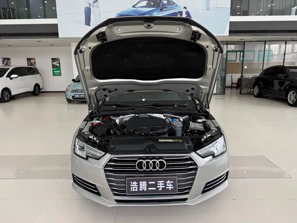 Audi A4L 2018 — фото 16