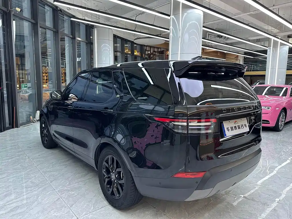 Land Rover Discovery 2020 — фото 28