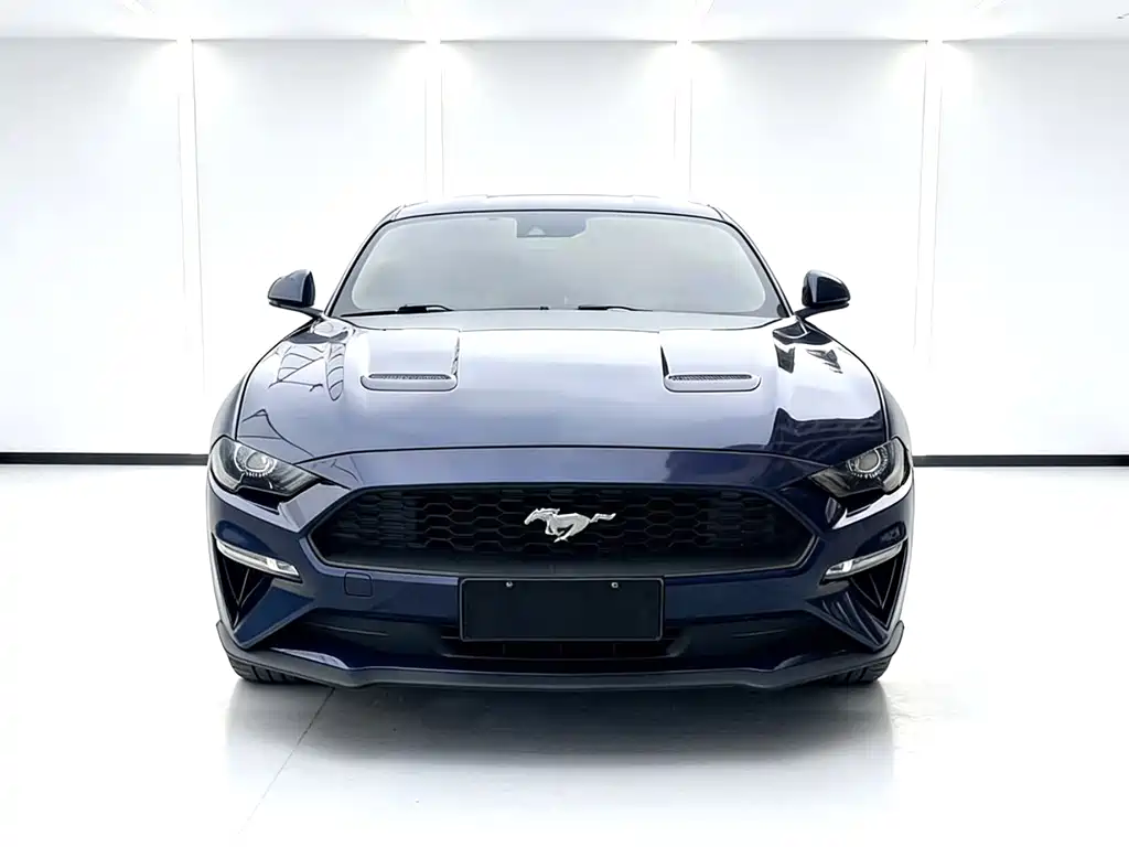 Ford Mustang 2020 — фото 2