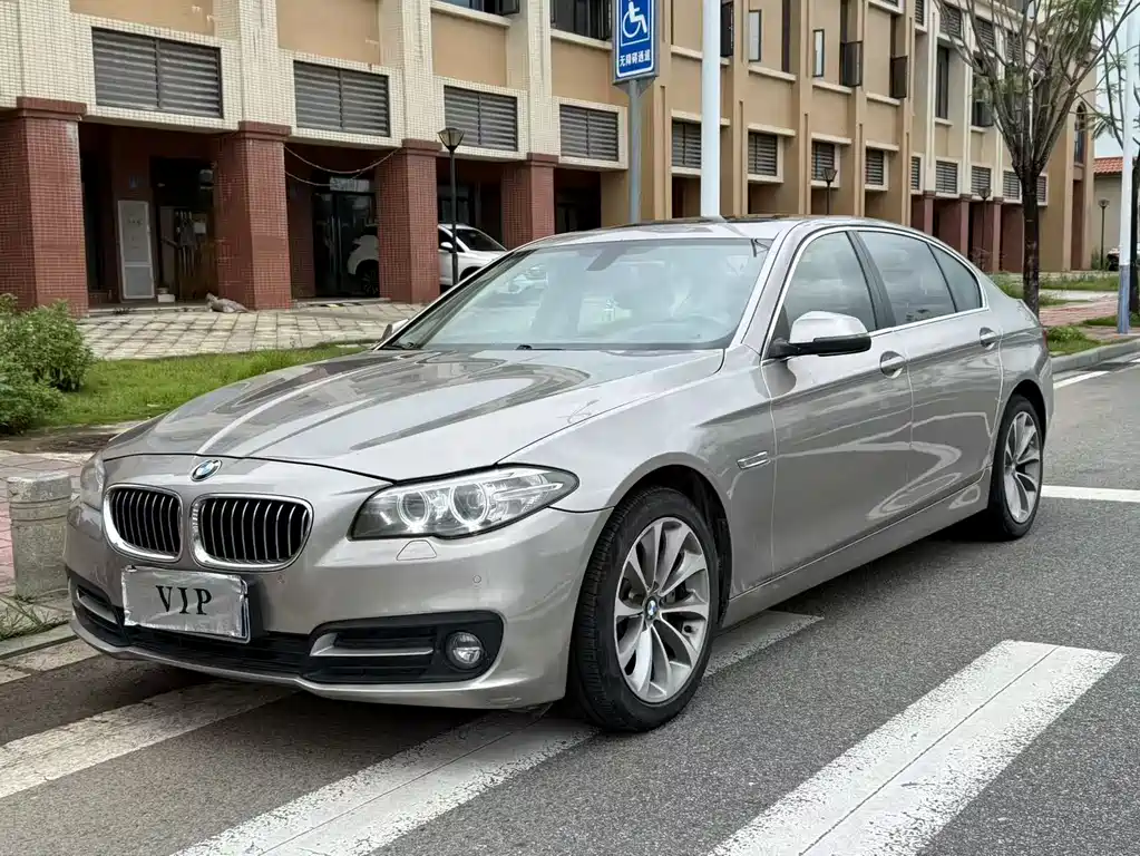 BMW 5 Series 2016