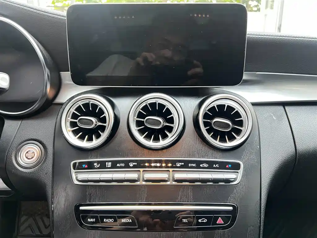Mercedes-Benz C-Class 2020 — фото 19