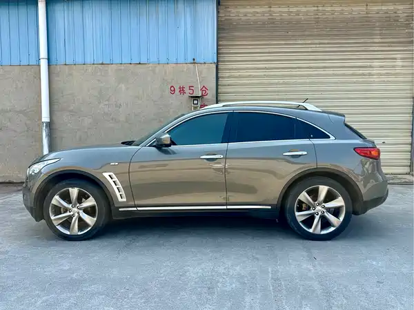 Infiniti FX 2009
