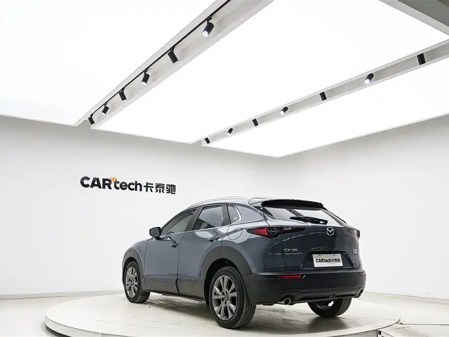 Mazda CX-30 2021 — фото 6