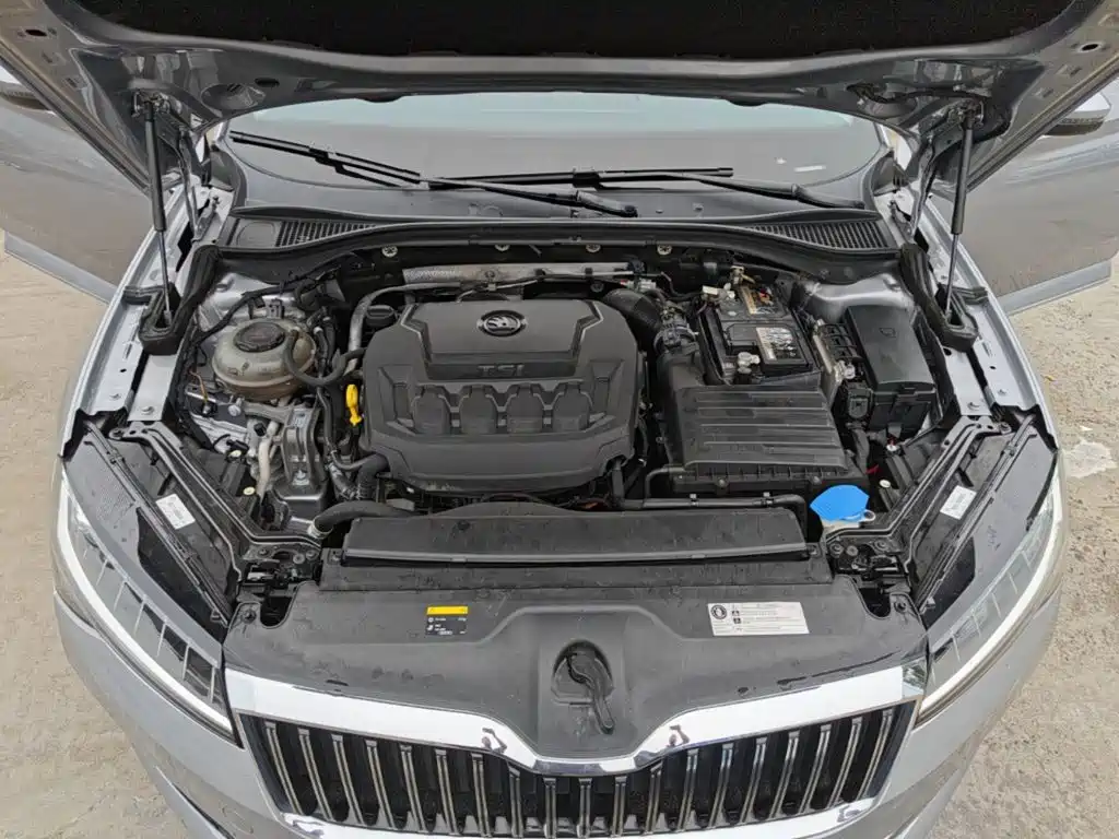 Skoda Superb 2020 — фото 20