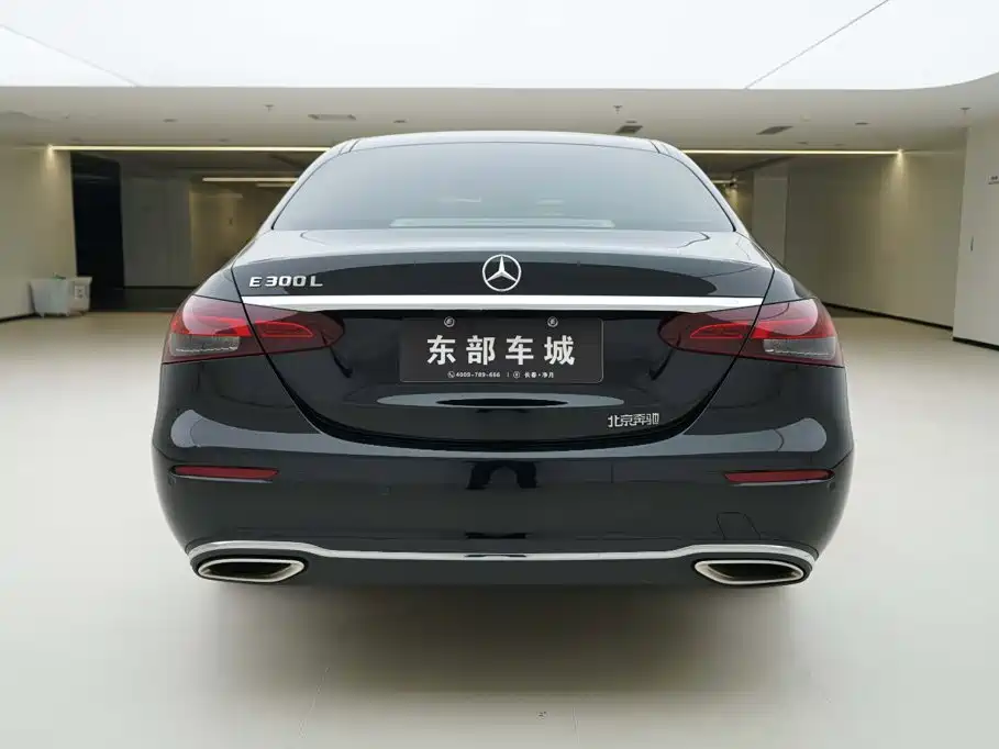 Mercedes-Benz E-Class 2022 — фото 4