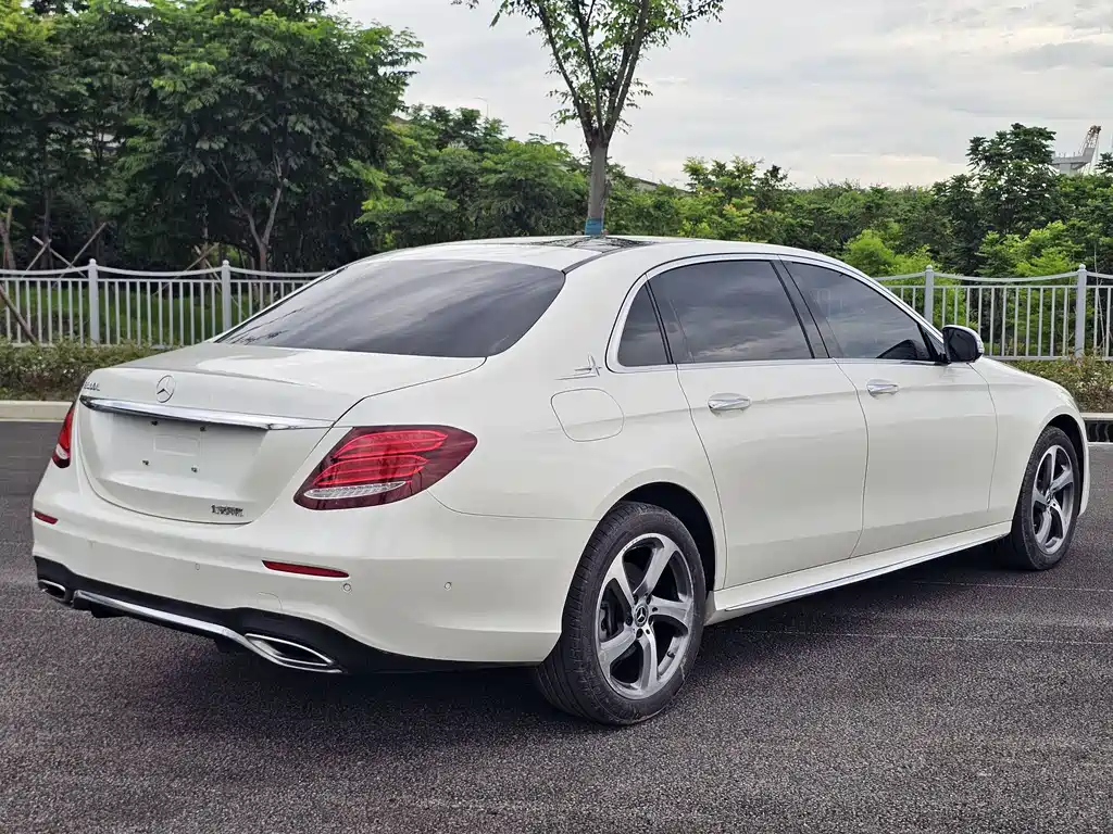 Mercedes-Benz E-Class 2019