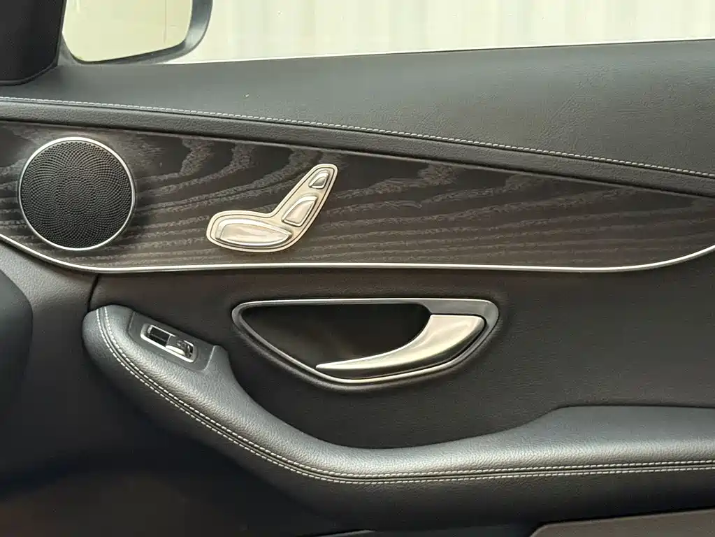 Mercedes-Benz C-Class 2021 — фото 13