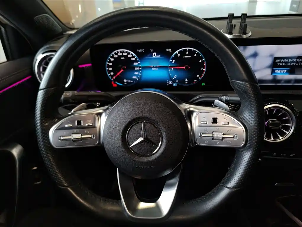 Mercedes-Benz A-Class 2022 — фото 11