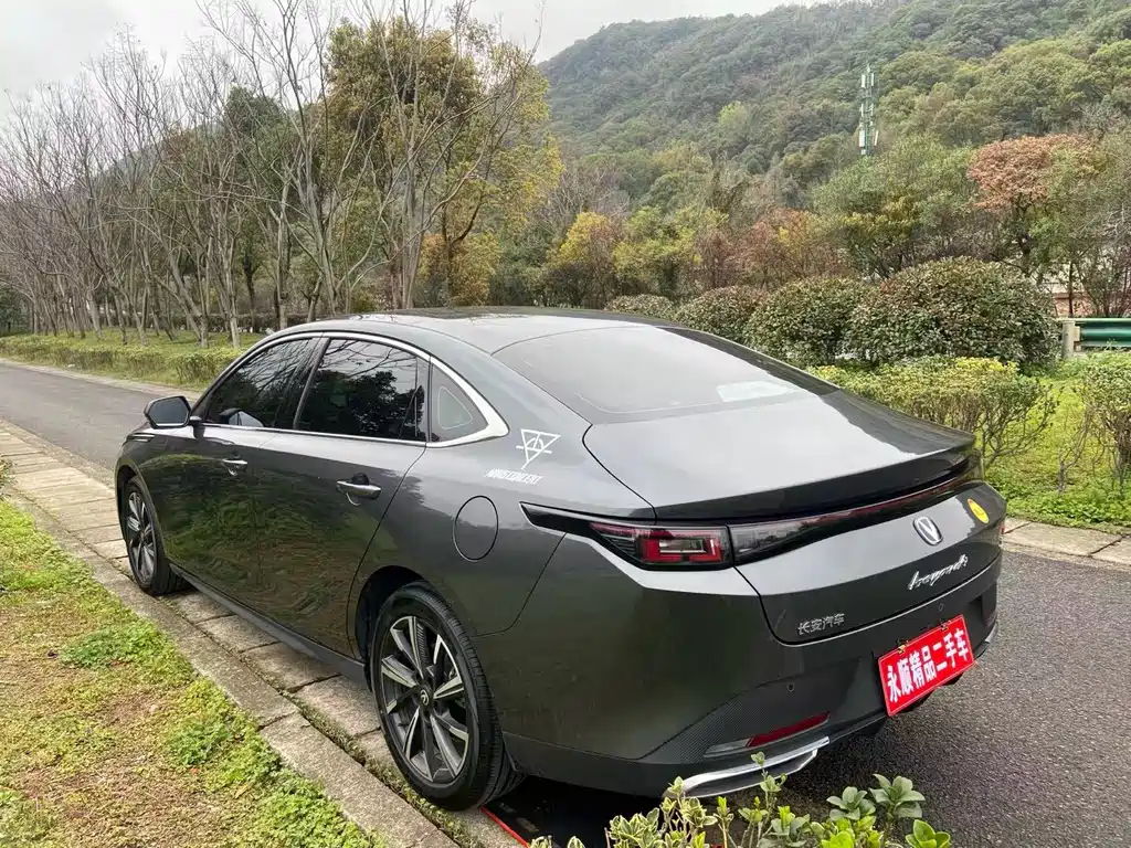 Changan Escape 2025 — фото 10