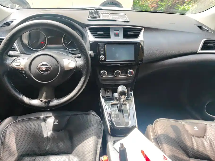 Nissan Sylphy 2017 — фото 12