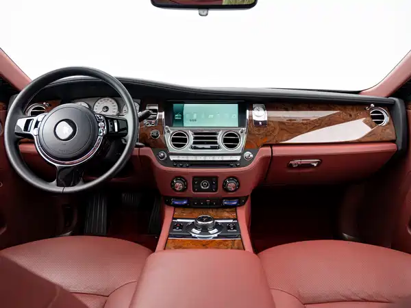 Rolls-Royce Ghost 2014