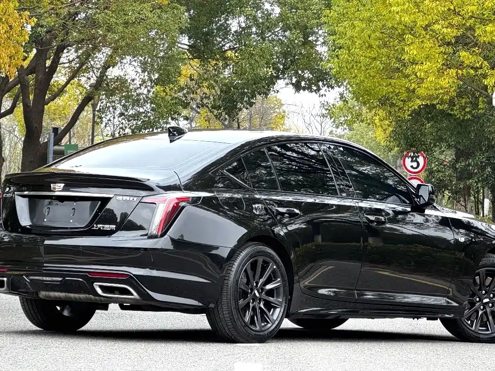 Cadillac CT5 2023 — фото 3
