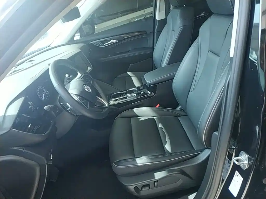 Buick Envision Plus 2023 — фото 15