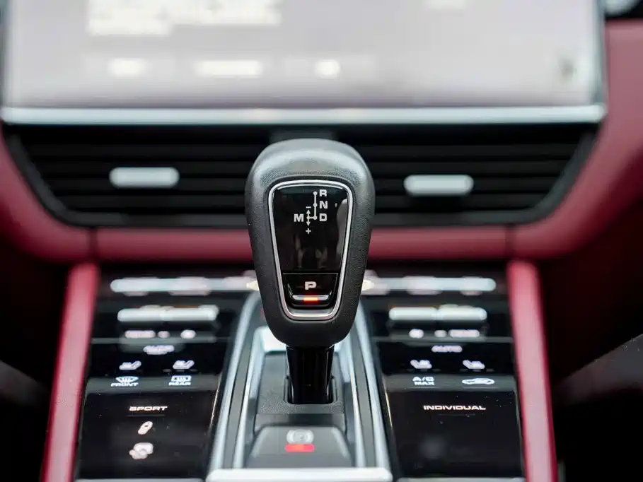 Porsche Cayenne 2022 — фото 12