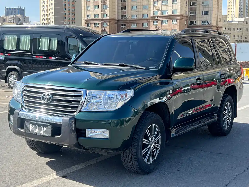 Toyota Land Cruiser 2010