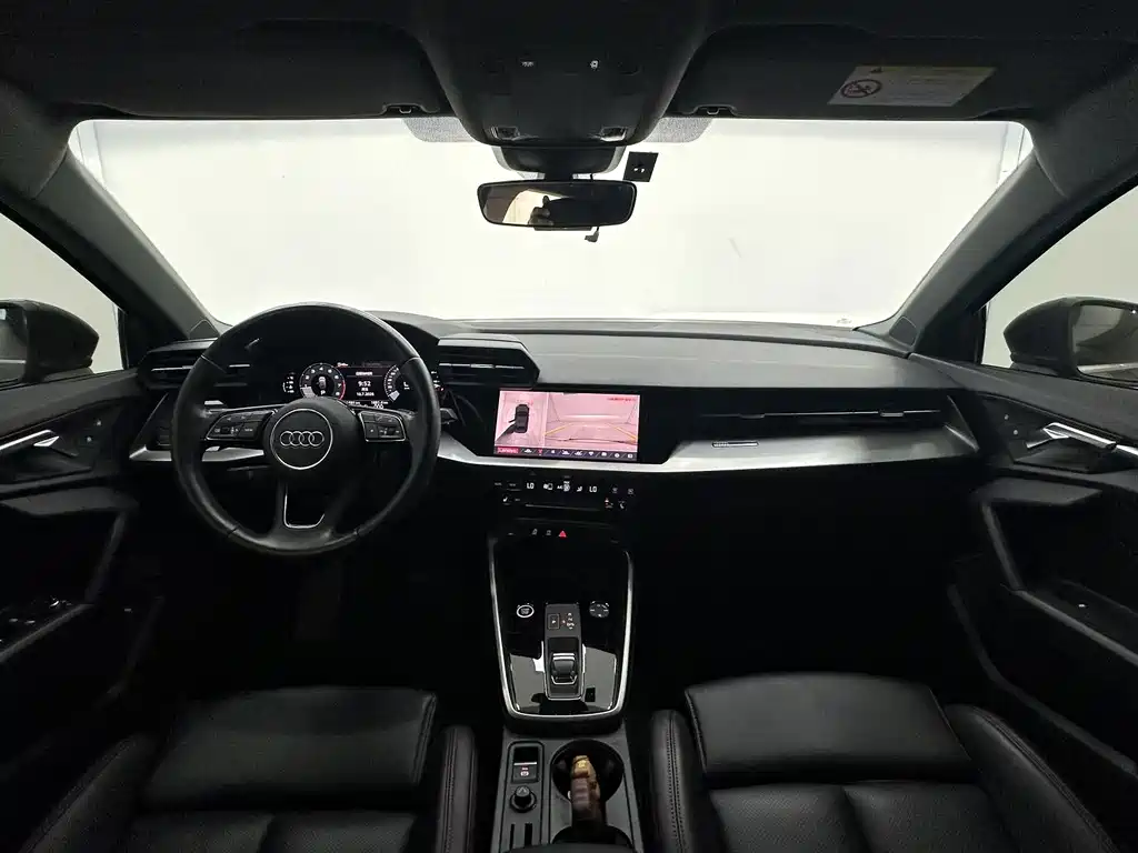Audi A3 2022 — фото 11