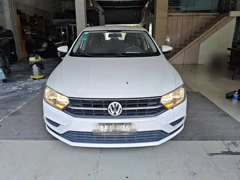 Volkswagen Bora 2016