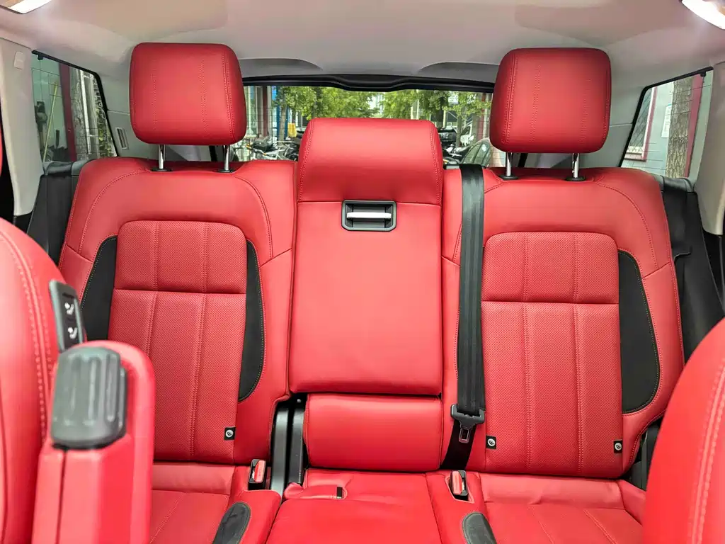 Land Rover Sport 2020 — фото 10