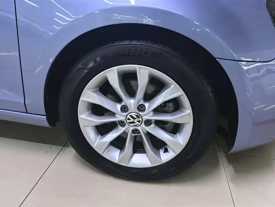 Volkswagen Golf 2011
