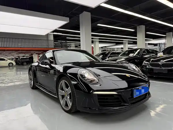 Porsche 911 2018