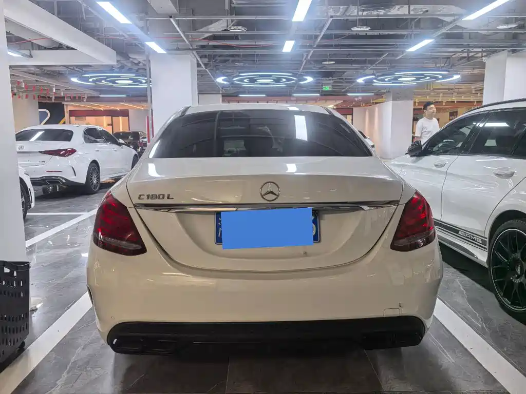 Mercedes-Benz C-Class 2018 — фото 11