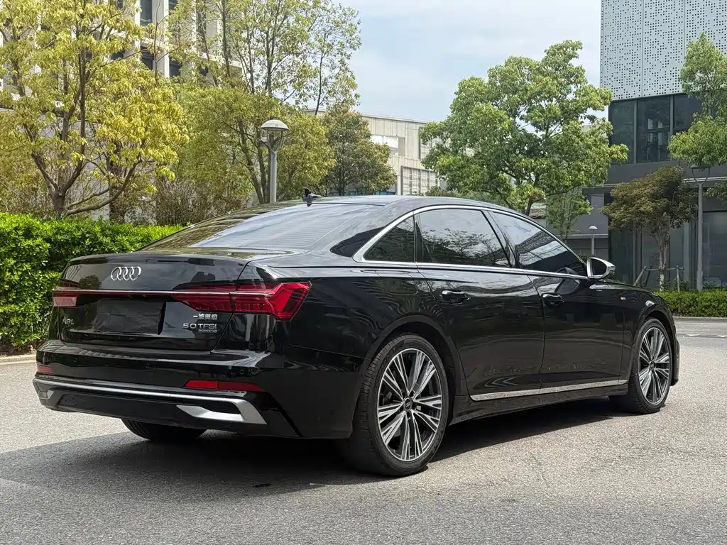 Audi A6L 2024 — фото 26