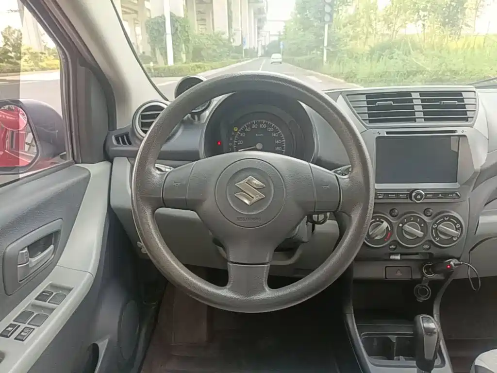 Suzuki Alto 2016 — фото 11
