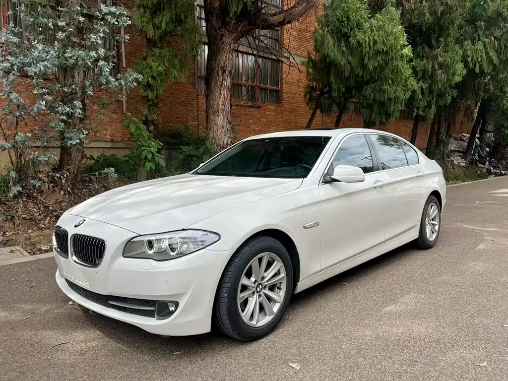 BMW 5 Series 2012