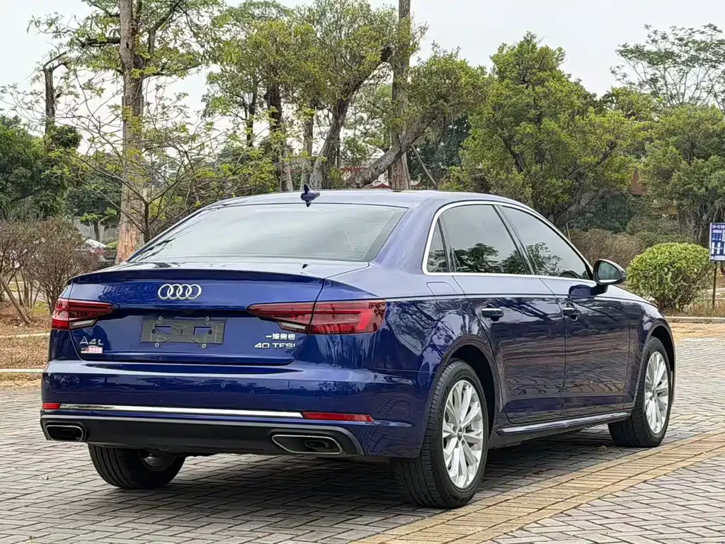 Audi A4L 2019 — фото 5