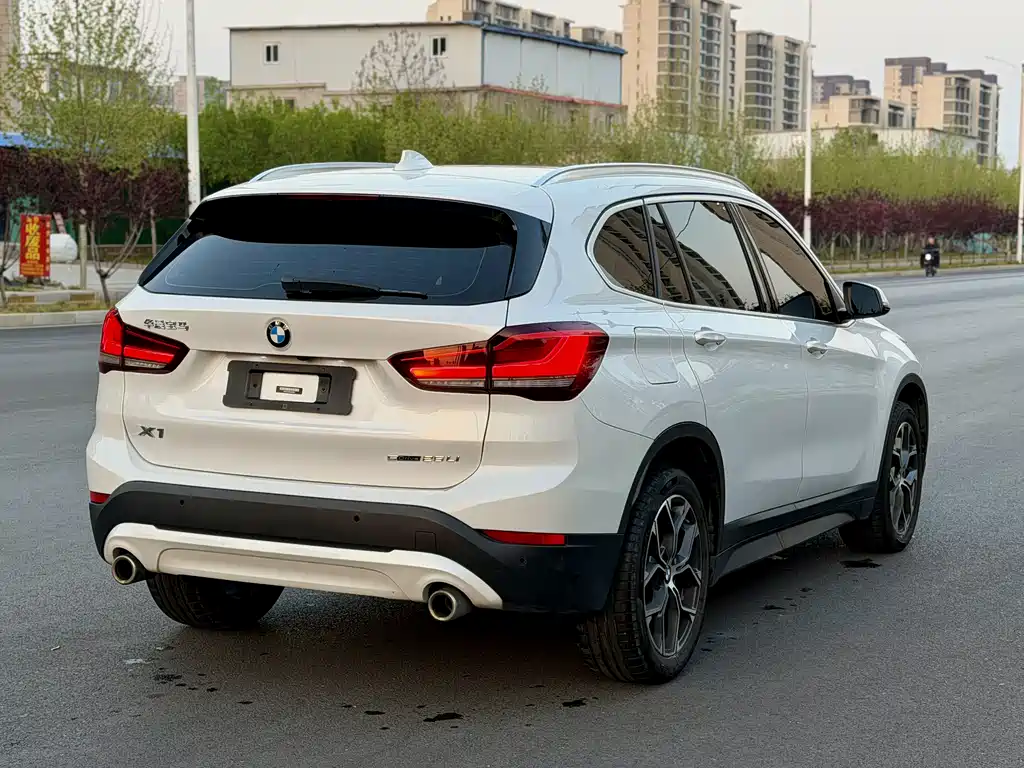 BMW X1 2022 — фото 18