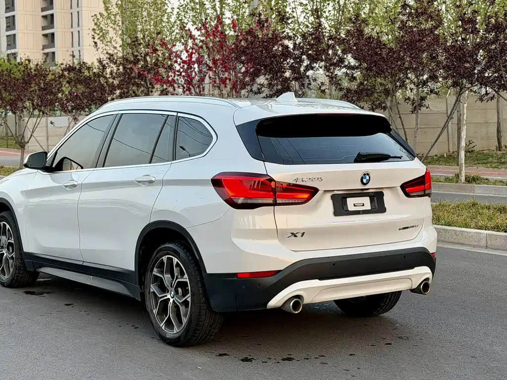 BMW X1 2022 — фото 20