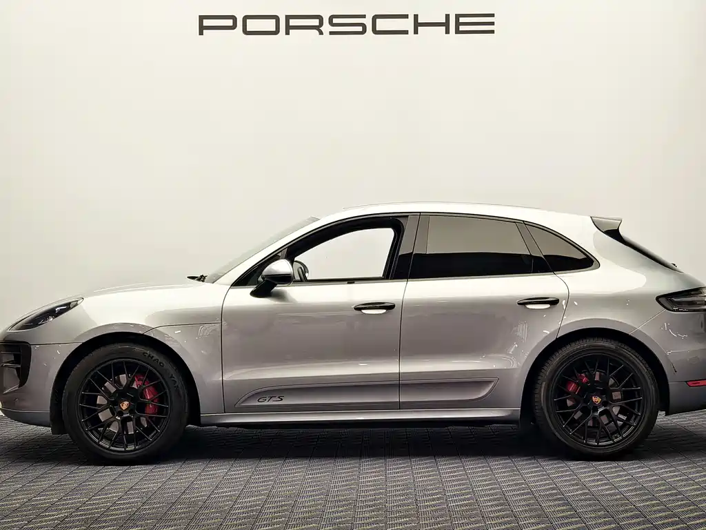 Porsche Macan 2021 — фото 4