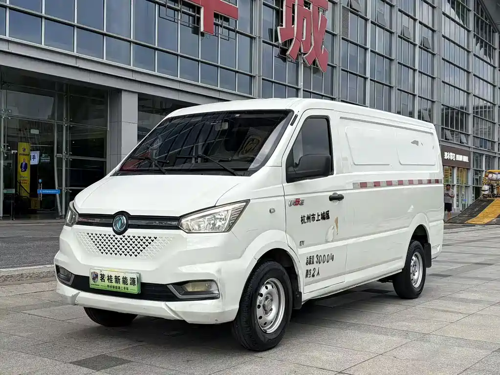 Dongfeng Yufeng EM26 2023 — фото 1